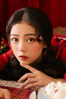 美女日系裸妆照片